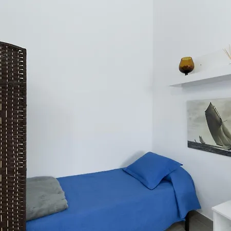 Monica Apartment *